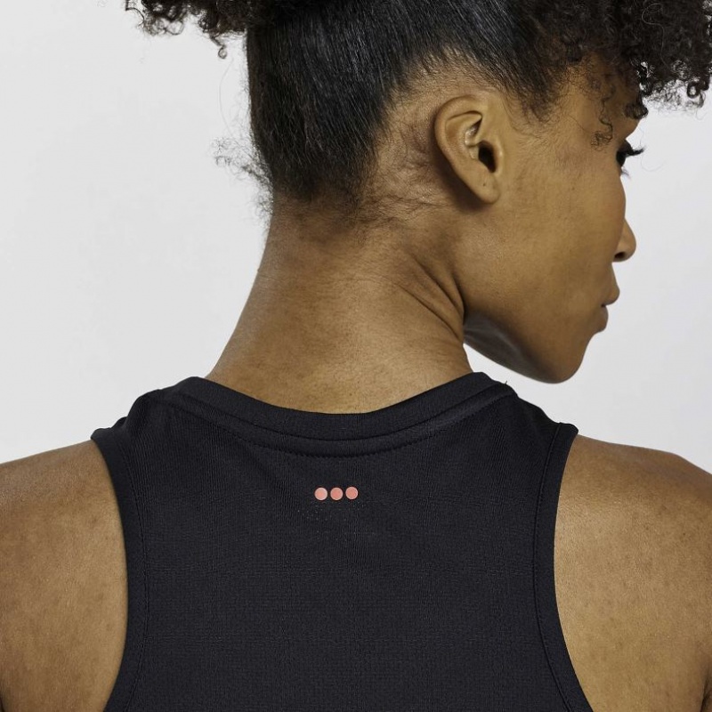 Black Women's Saucony Stopwatch Singlet | AUSTRALIA-CPKWO