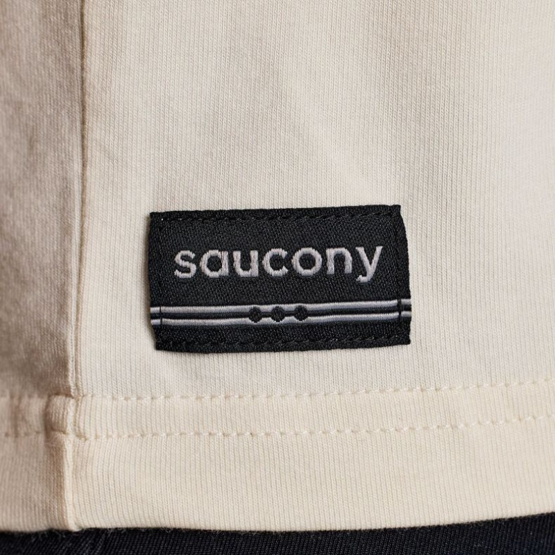 White Women's Saucony Recovery Boxy T-Shirt | AUS-FKWIP