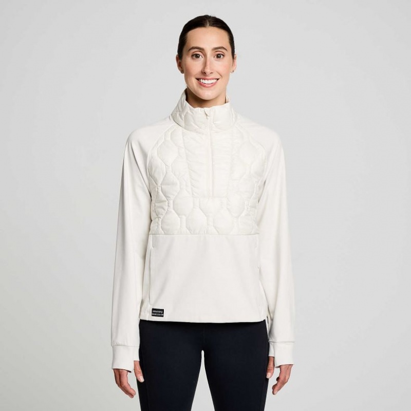 White Women\'s Saucony Solstice Oysterpuff 1/2 Zip Sweatshirt | AUS-ZSHRL